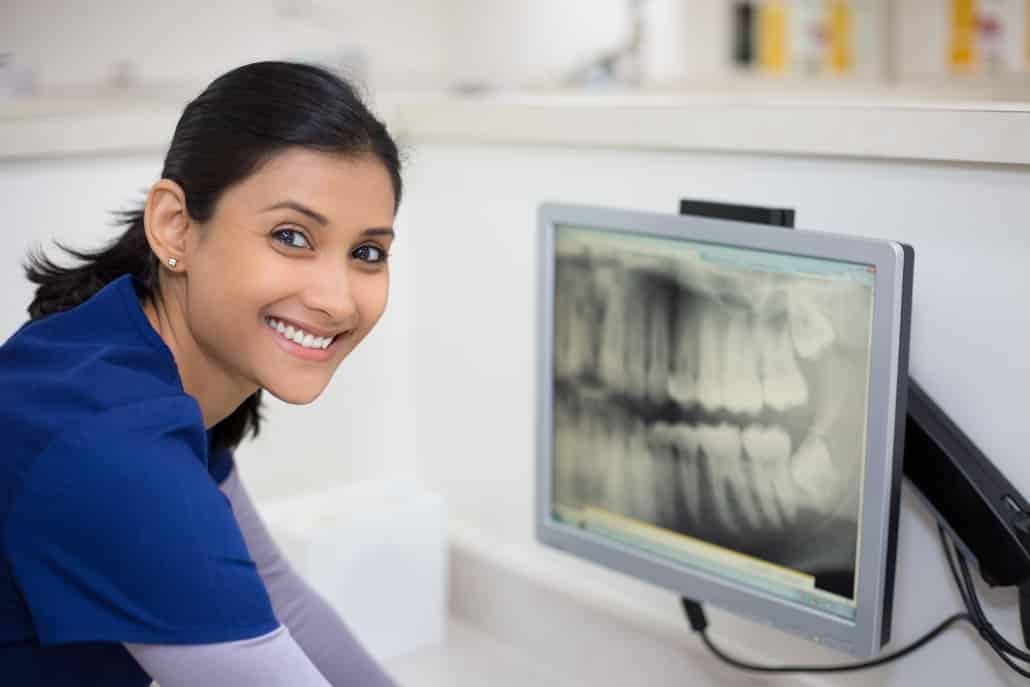 How to Become a Dental Assistant